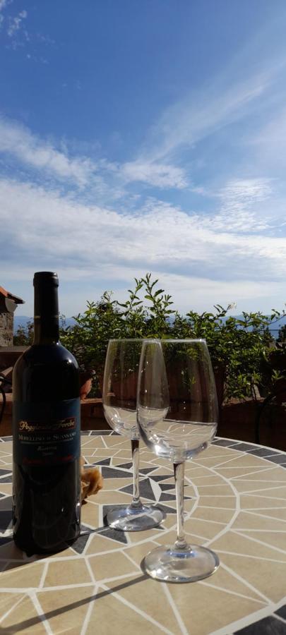 Agora Apartment Montecatini Val di Cecina Luaran gambar